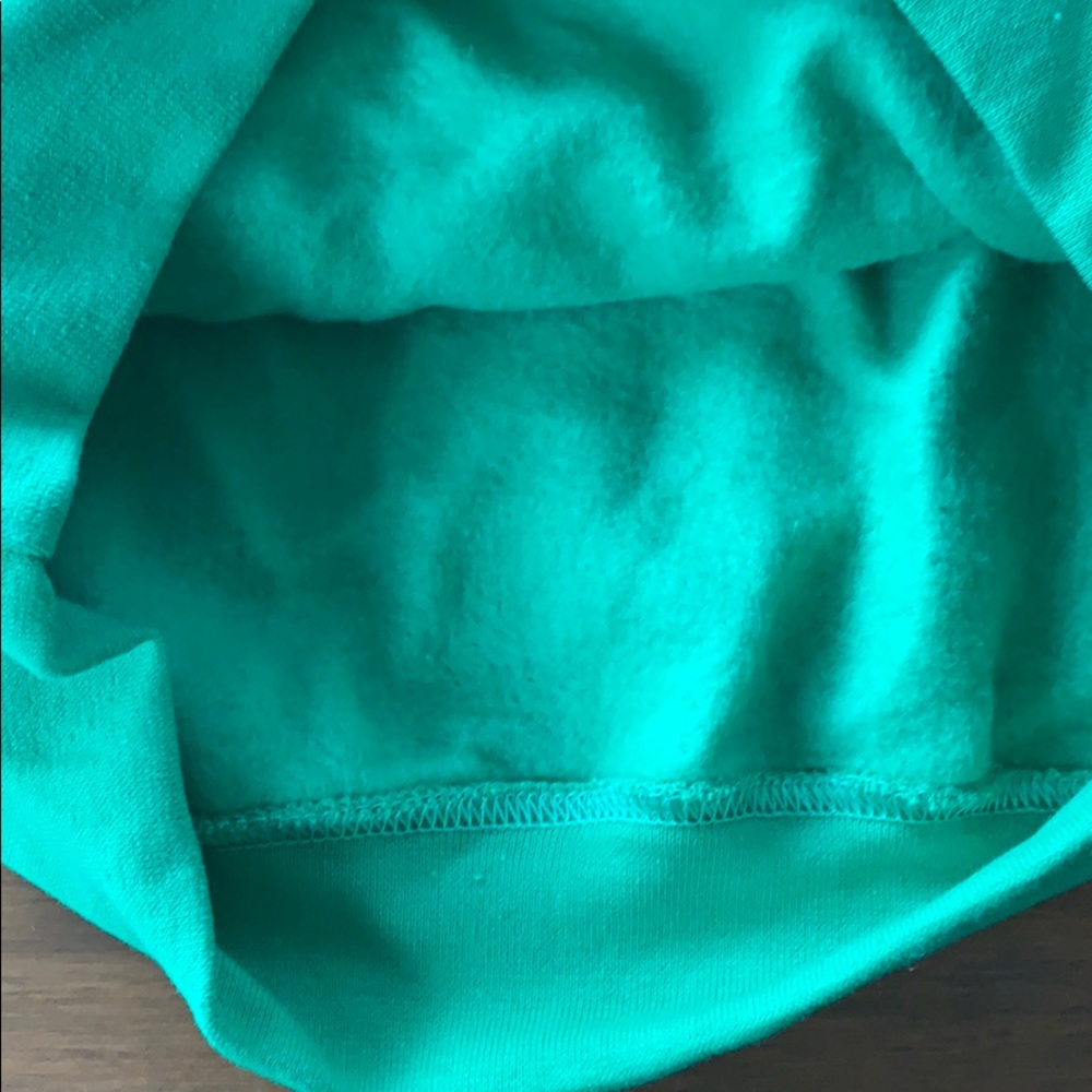 Bright green handmade shell sweatshirt - Picture 6 of 7